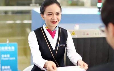 ​怎么查飞机乘客有没有上飞机：机场柜台查询，电话查询