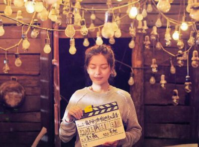​赵薇导演的电影作品有哪些(赵薇导演了哪些作品)
