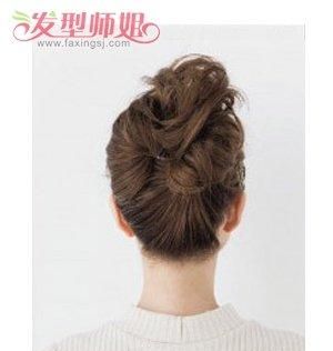 头发怎样扎出蓬松感视频