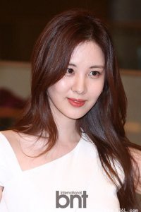 ​徐贤在少女时代担当什么职位？