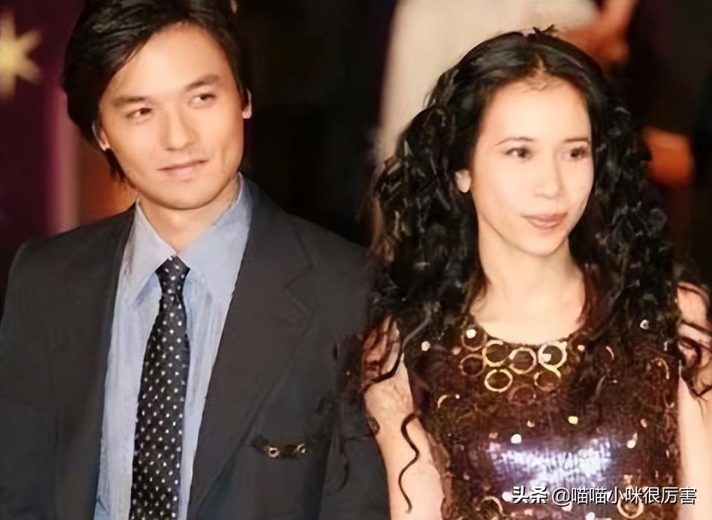 好丈夫冯德伦的个人资料简介：爱舒淇18年不离不弃，不勉强她生孩子，把她宠成宝