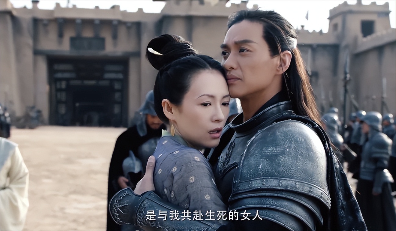 主持人朱丹：一段失败的婚姻，二婚嫁给周一围，在卑微中幸福