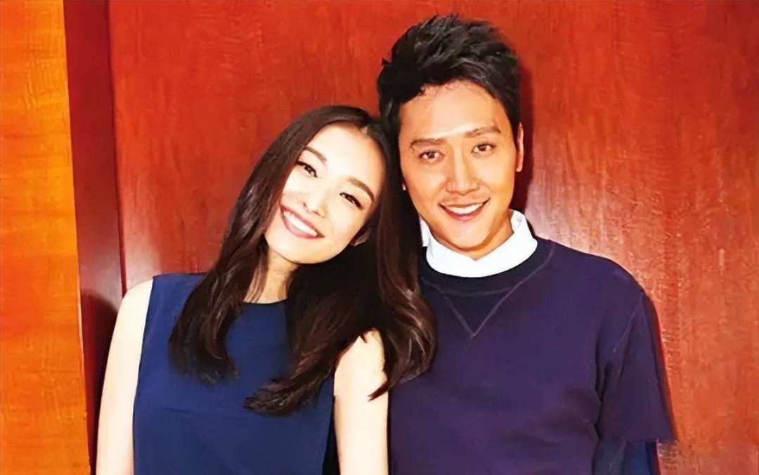 冯绍峰个人资料简介 离婚3年后，再看赵丽颖和他的处境，两人的差距一目了然