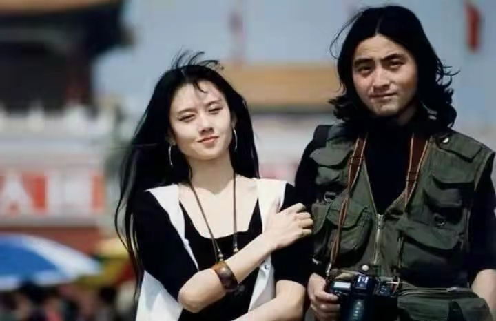 杨丽萍简介个人资料（63岁无儿女、无老伴、如今舞蹈也没了，杨丽萍的人生是成功的吗？）