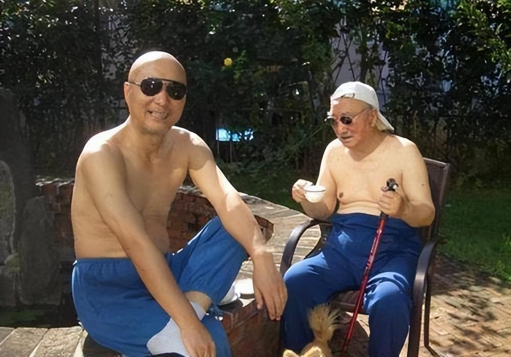 陈佩斯个人资料简介及 “小品之王”：被封杀24年，穷到开荒种地，到底得罪了谁？