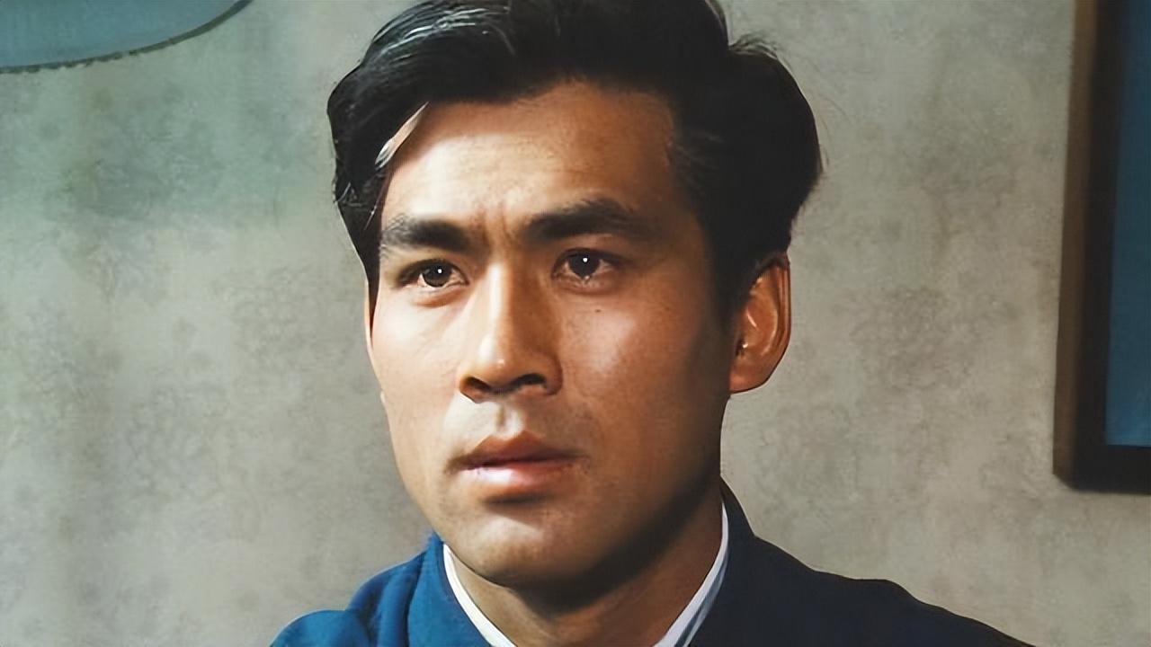 陈佩斯个人资料简介及 “小品之王”：被封杀24年，穷到开荒种地，到底得罪了谁？