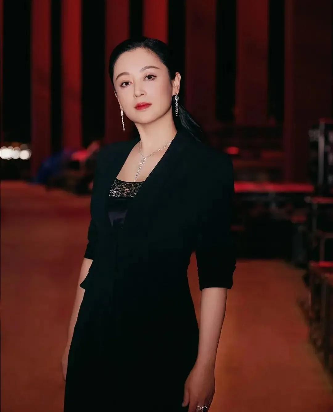 江西出生的古典美女陈红