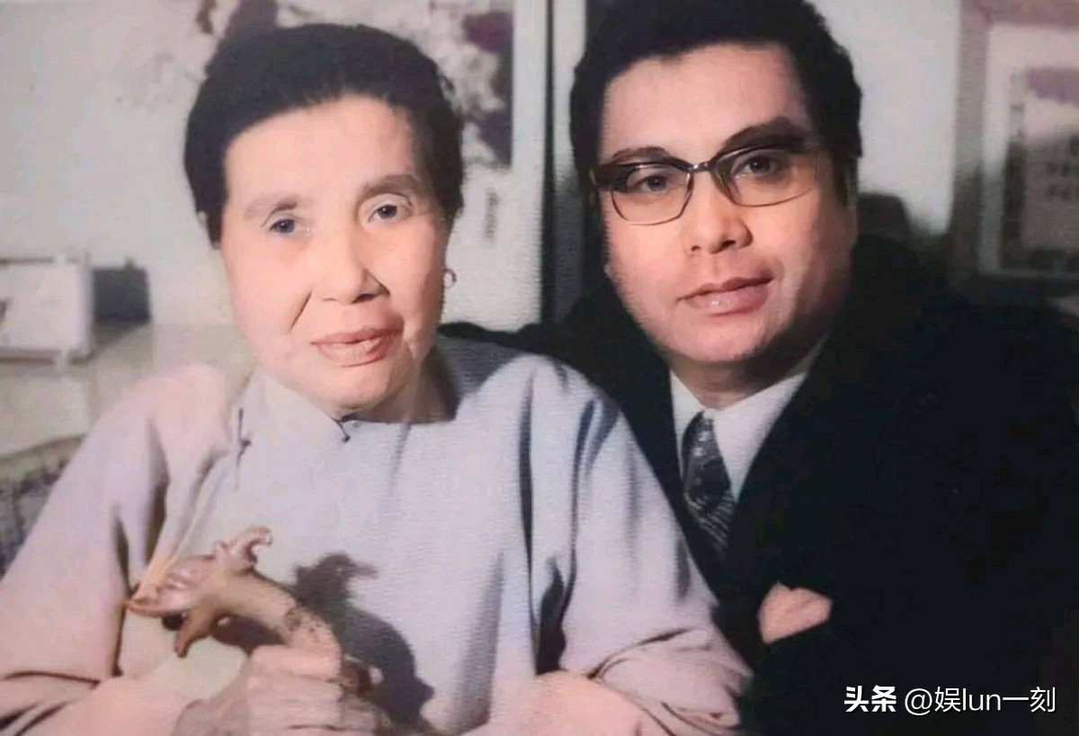 李双江个人资料：一婚生一子，二婚娶小27岁梦鸽，老来得子宠成宝酿悲剧