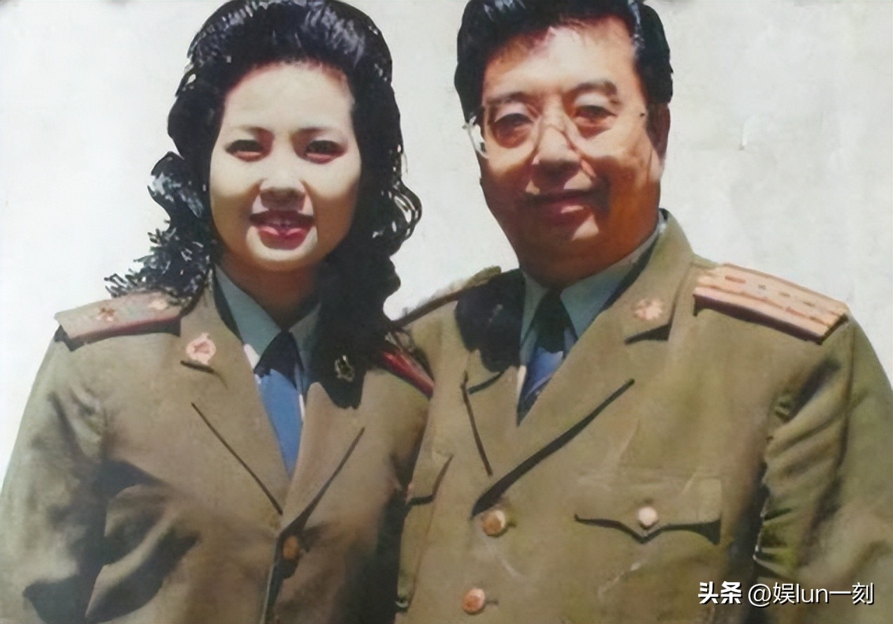 李双江个人资料：一婚生一子，二婚娶小27岁梦鸽，老来得子宠成宝酿悲剧