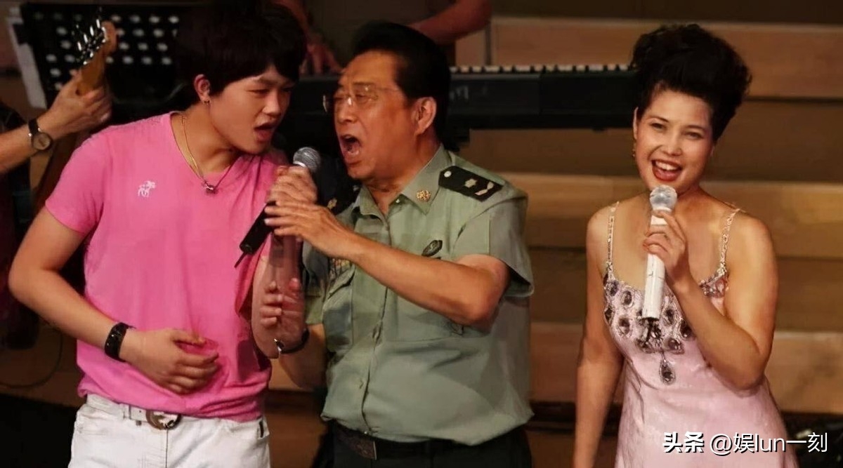 李双江个人资料：一婚生一子，二婚娶小27岁梦鸽，老来得子宠成宝酿悲剧