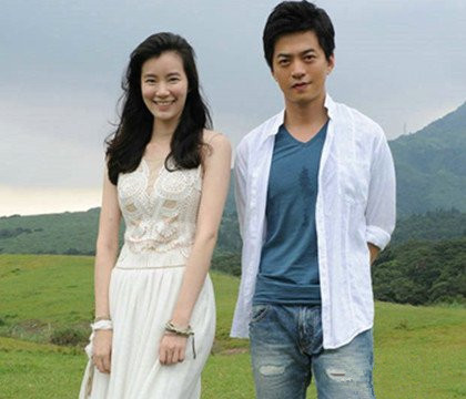 李健个人资料及简历介绍（李健：10岁邂逅妻子，结婚20多年无房无子，他为何如此“清醒”？）