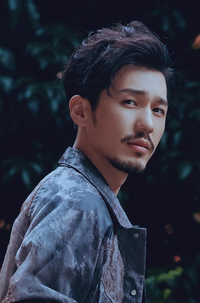 白宇个人资料女朋友（“宝藏男星”白宇：家世惊人、低调恋爱…成为“剧抛脸”全靠自己）
