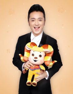 ​小尼个人资料：离婚传得沸沸扬扬，夹缝中的他有烦恼
