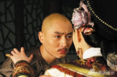 ​甄嬛的孩子是谁的(重温《甄嬛传》才发现：原来甄嬛为果郡王怀过3子，皇帝被骗
