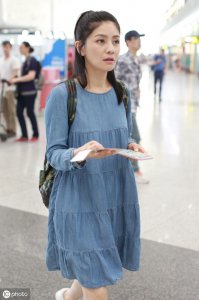 ​沙溢的老婆是谁（沙溢的老婆胡可，贤良淑德特别有旺夫相）
