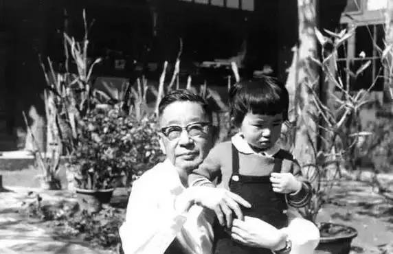 “人民艺术家”老舍：那些从来就不该被忘却的——老舍之死