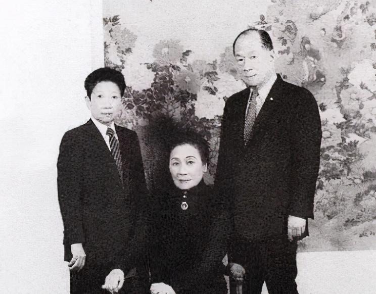 宋霭龄的老公是谁(宋霭龄一生有几个丈夫)