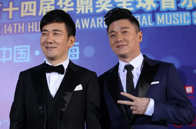 筷子兄弟资料 ：肖央王太利为何走向不同的方向？他们关系又是怎样的？
