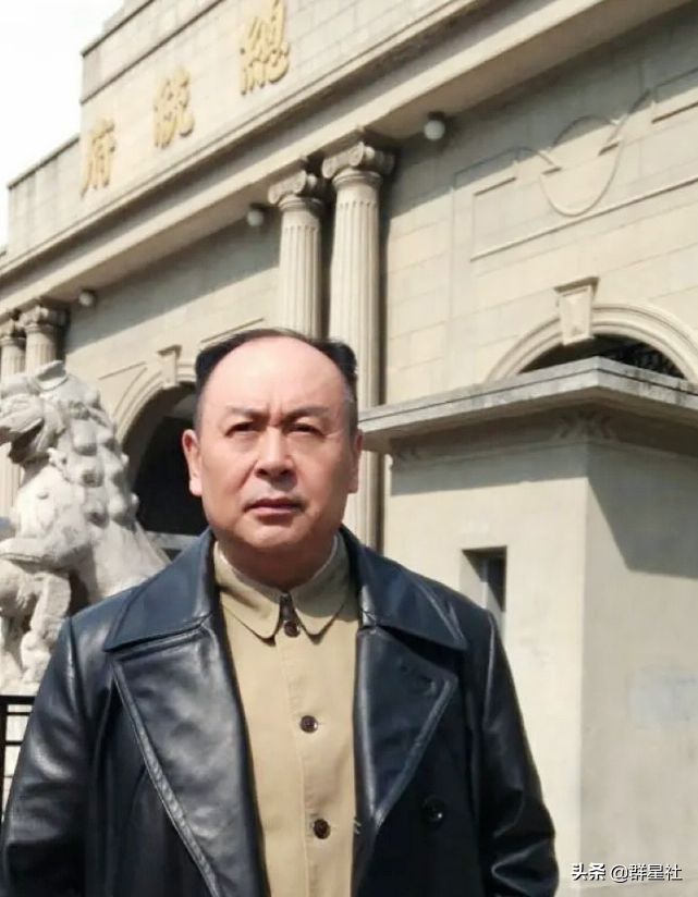 同演“陈毅”的张嘉译、刘锡田和谷伟三人，他们的发展现状如何了？