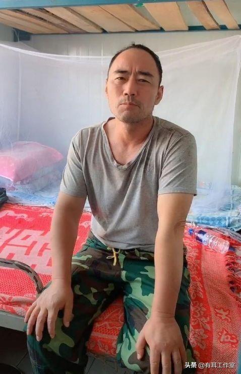 刘刚简介（12年后“旭日阳刚”现状差别：一个年入百万一个工地搬砖！真的？）
