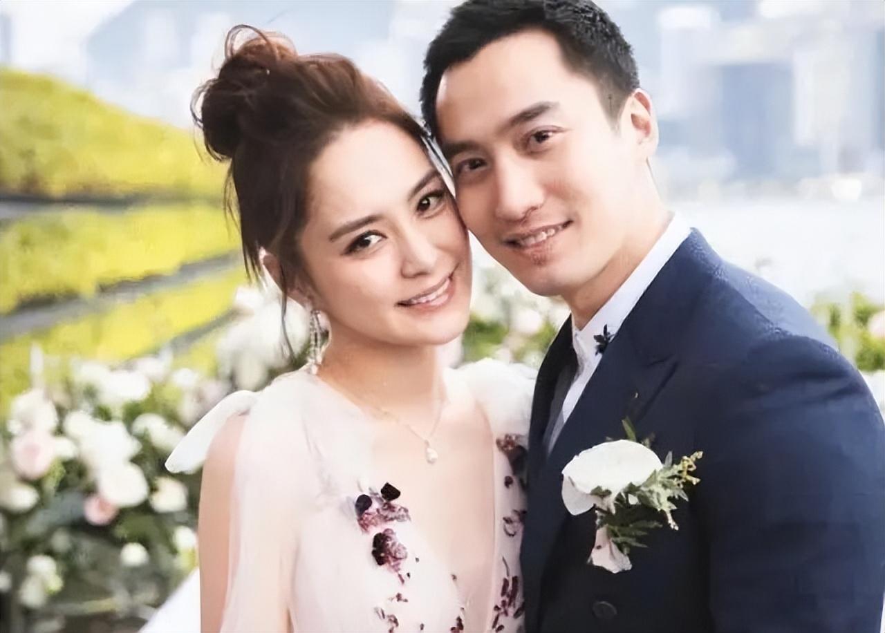 《乘风破浪的姐姐3》：Twins从队友到对手，21年的感情自始如一