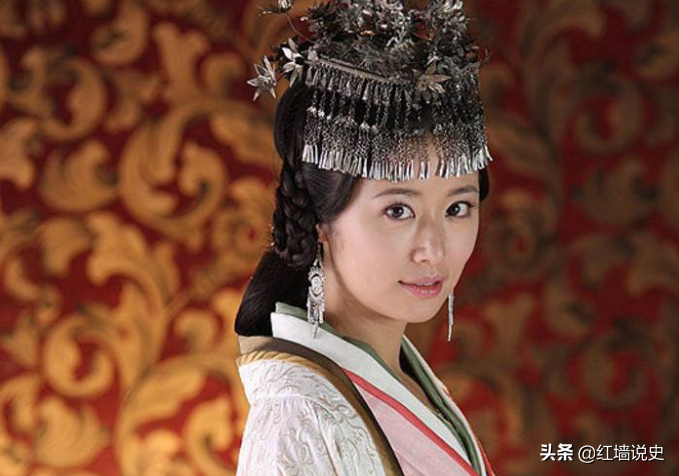 阴丽华与郭圣通二人立谁为皇后？刘秀犯难了，最后他将如何抉择？