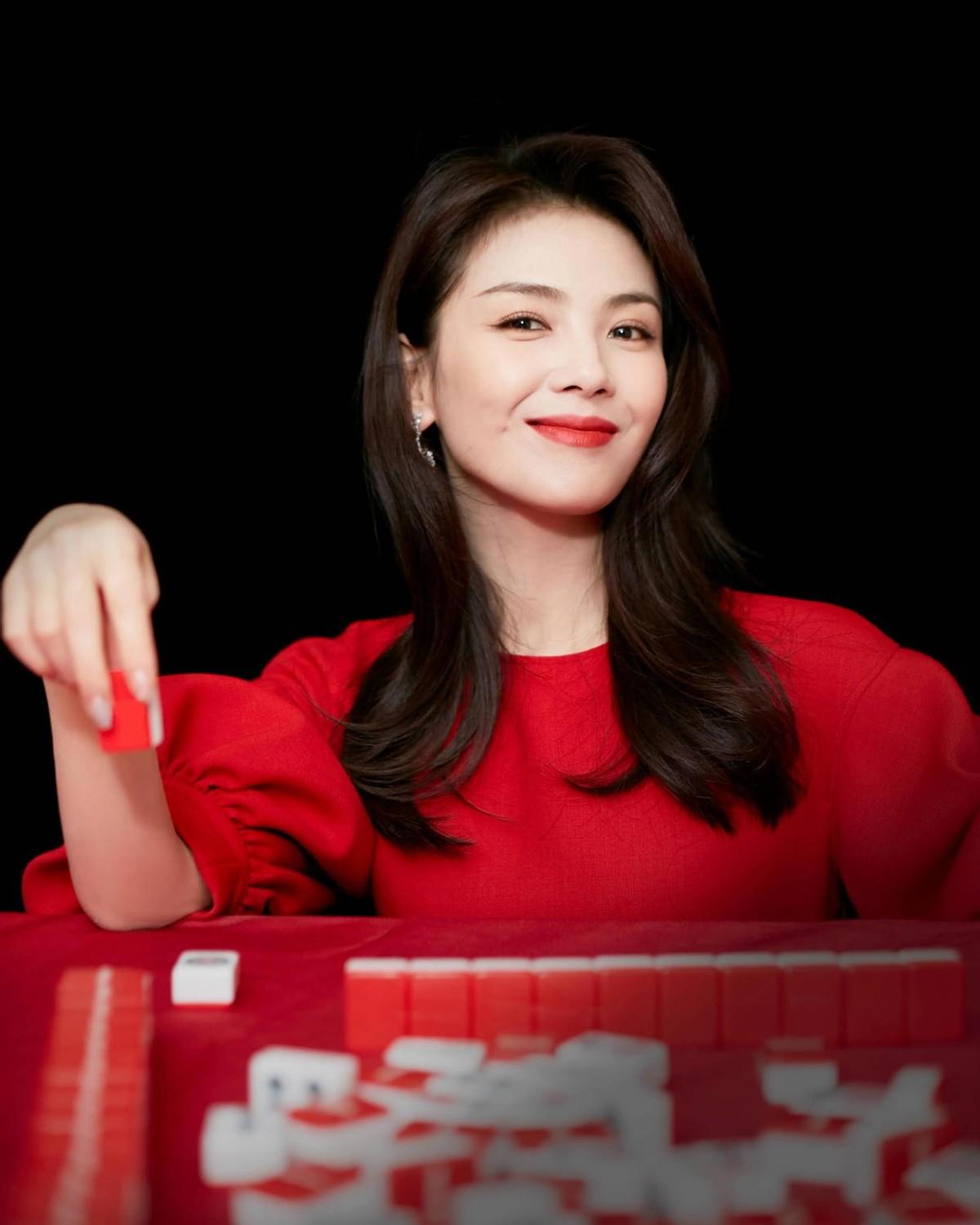 甘心成为顶梁柱的刘涛直言，不后悔嫁给王珂，和婆婆共同度过风雨岁月