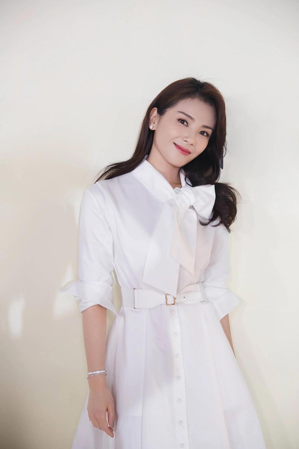 甘心成为顶梁柱的刘涛直言，不后悔嫁给王珂，和婆婆共同度过风雨岁月