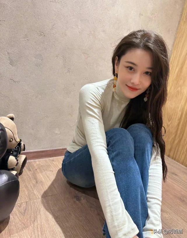 如何搞定精致女人？看张馨予居家私服穿搭就知道了！