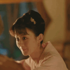 赵丽颖《幸福》演技又遭质疑，眼神木讷妆容出戏，《知否》也遭殃