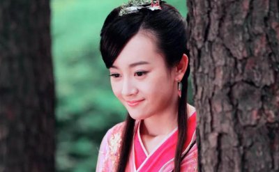 ​张檬为何走上了整容之路？她整容之前到底有多漂亮？