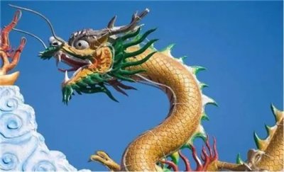 ​属大龙今年多大了2023年
