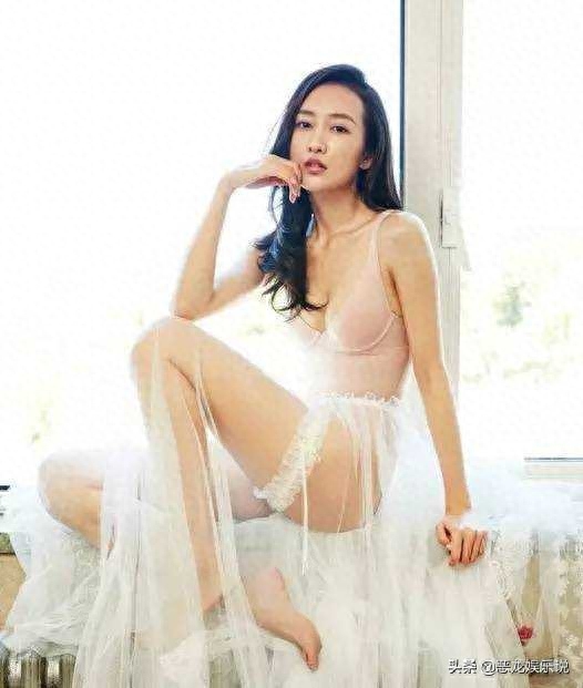 清纯女星人设的男人装写真，刘诗诗，杨幂，赵丽颖，迪丽热巴