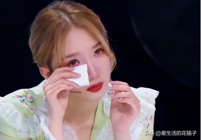​孟美岐个人资料介绍（“戏精爱豆”孟美岐的毁灭史，她的故事远比你想象更加耐