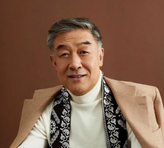 ​李建义个人资料简介：演太监出名，曾让初恋女友苦等8年，同时还是“国宝级”