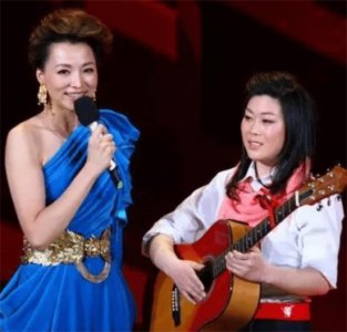 ​西单女孩任月丽现状：13岁辍学，20岁登上春晚，如今已成身家数亿富婆