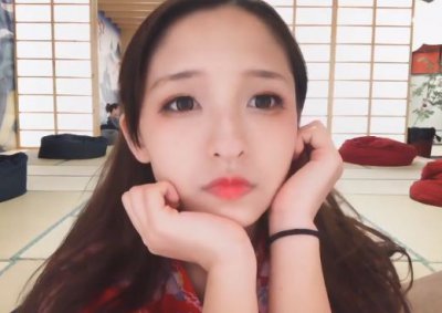 ​神楽坂真冬是在斗鱼直播的一个二次元萌妹子