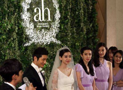 ​杨颖的绯闻男友有哪些？(黄晓明当初斥资2个亿的婚礼终究化作泡沫)