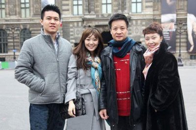 ​阎晶晶：父母的患难真情，让阎晶晶眼里涌出泪水