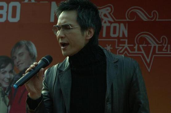 陈启泰老婆 陈启泰的个人资料