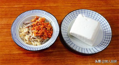 ​剥好的蟹肉炒什么菜好吃？和它是绝配，鲜上加鲜，营养特丰富