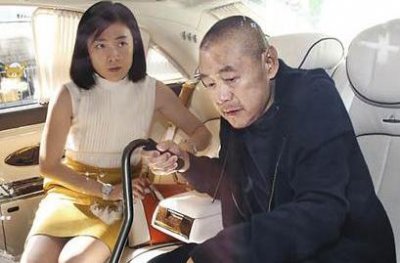 ​为你介绍香港大亨刘銮雄妻子陈凯韵的个人资料