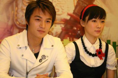 ​郑国霖老婆是谁和郑国霖的早期经历