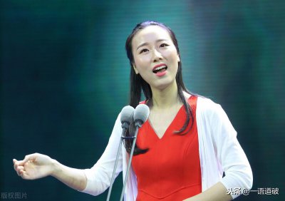 ​演讲稿格式(演讲稿一般的格式及注意事项)