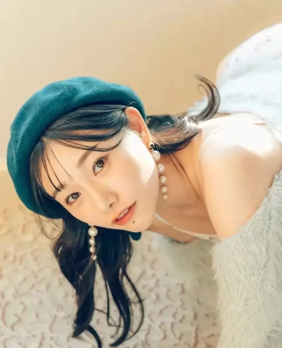 一起认识下三叶千春小姐姐