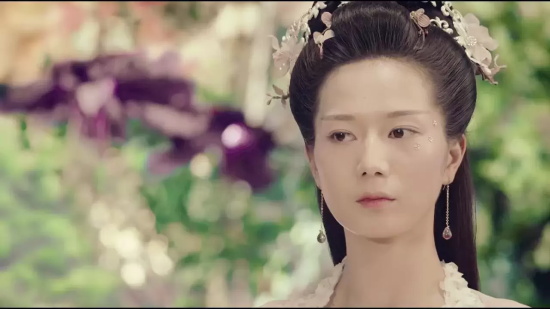 香蜜沉沉烬如霜里长芳主扮演者是谁（长芳主扮演者彭杨个人资料介绍）