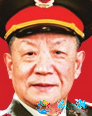 迟浩田人物海报