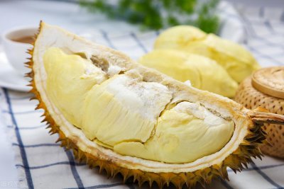 ​榴莲的暗语是什么意思（榴莲的象征寓意及爱情含义）