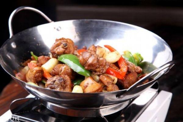 仔鸡不能和什么一起吃 仔鸡的做法