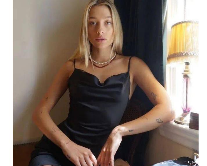 千禧辣妹风卷土重来？千禧辣妹是什么风格